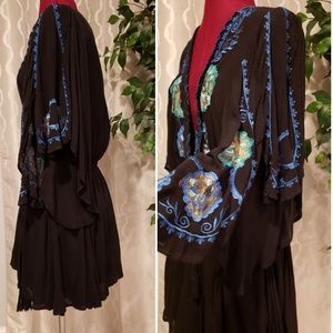 Free People Dresses - NWT Free People Top Black Size S Flowy Sleeves Free People Dresses - NWT Free People Top Black Size S Flowy Sleeves